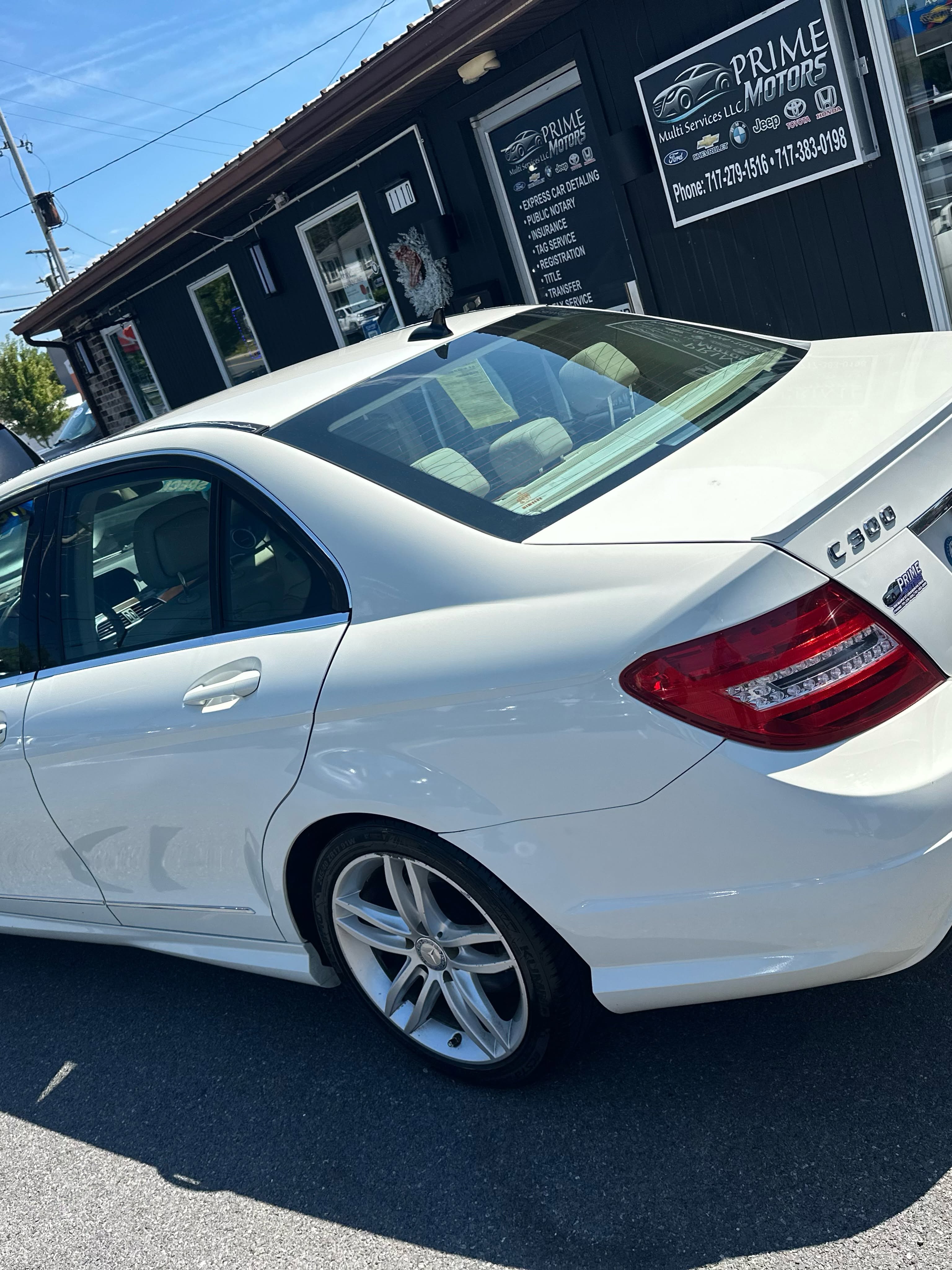 2012 Mercedes-Benz C-Class C300 photo 4