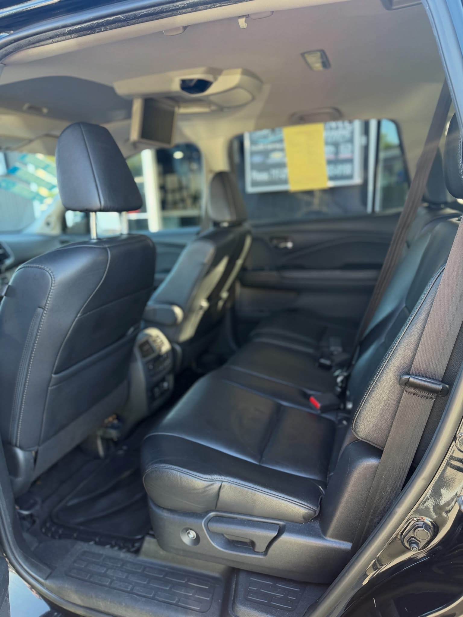 2019 Honda Pilot TOURING photo 8