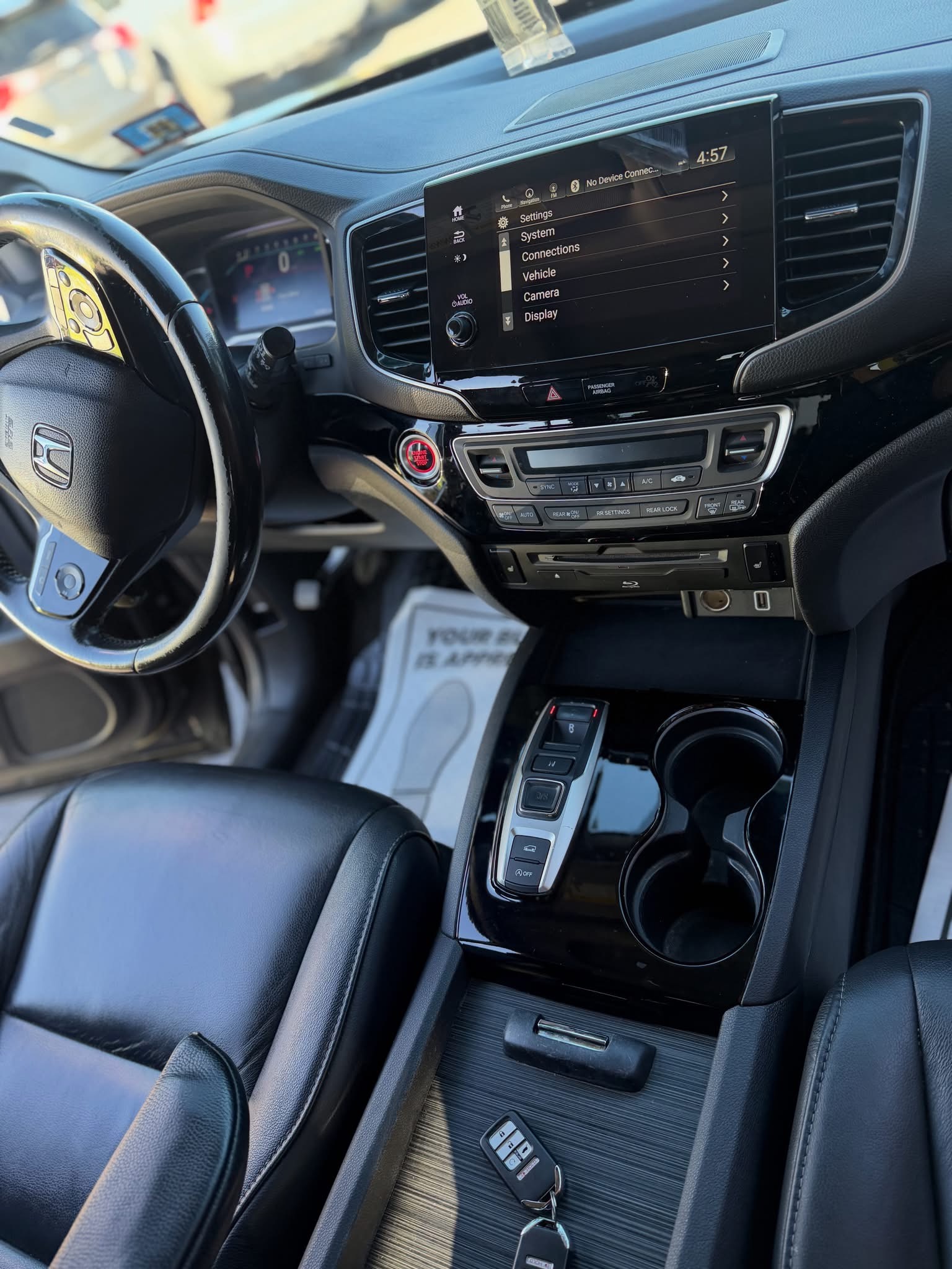 2019 Honda Pilot TOURING photo 9
