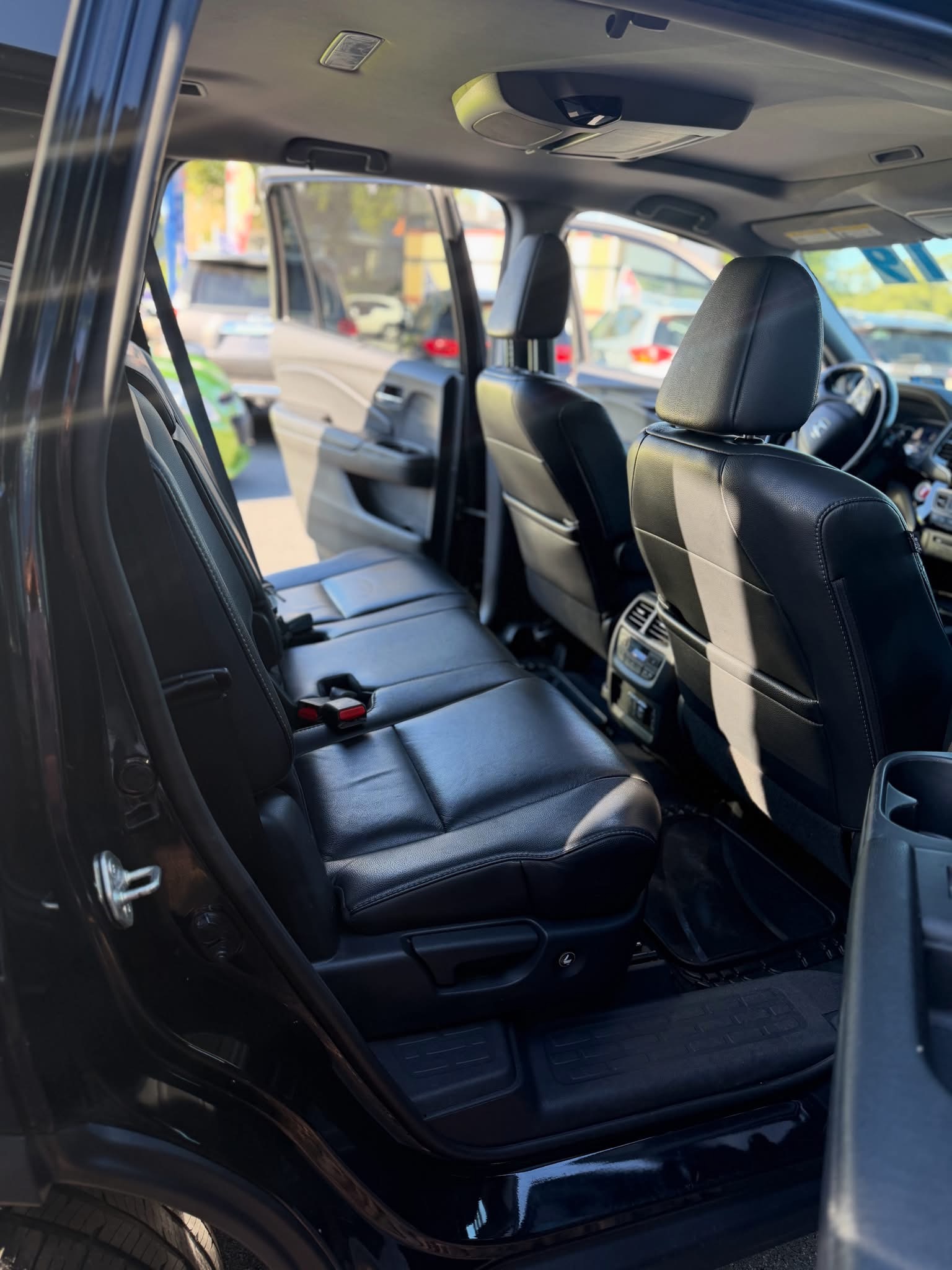 2019 Honda Pilot TOURING photo 10
