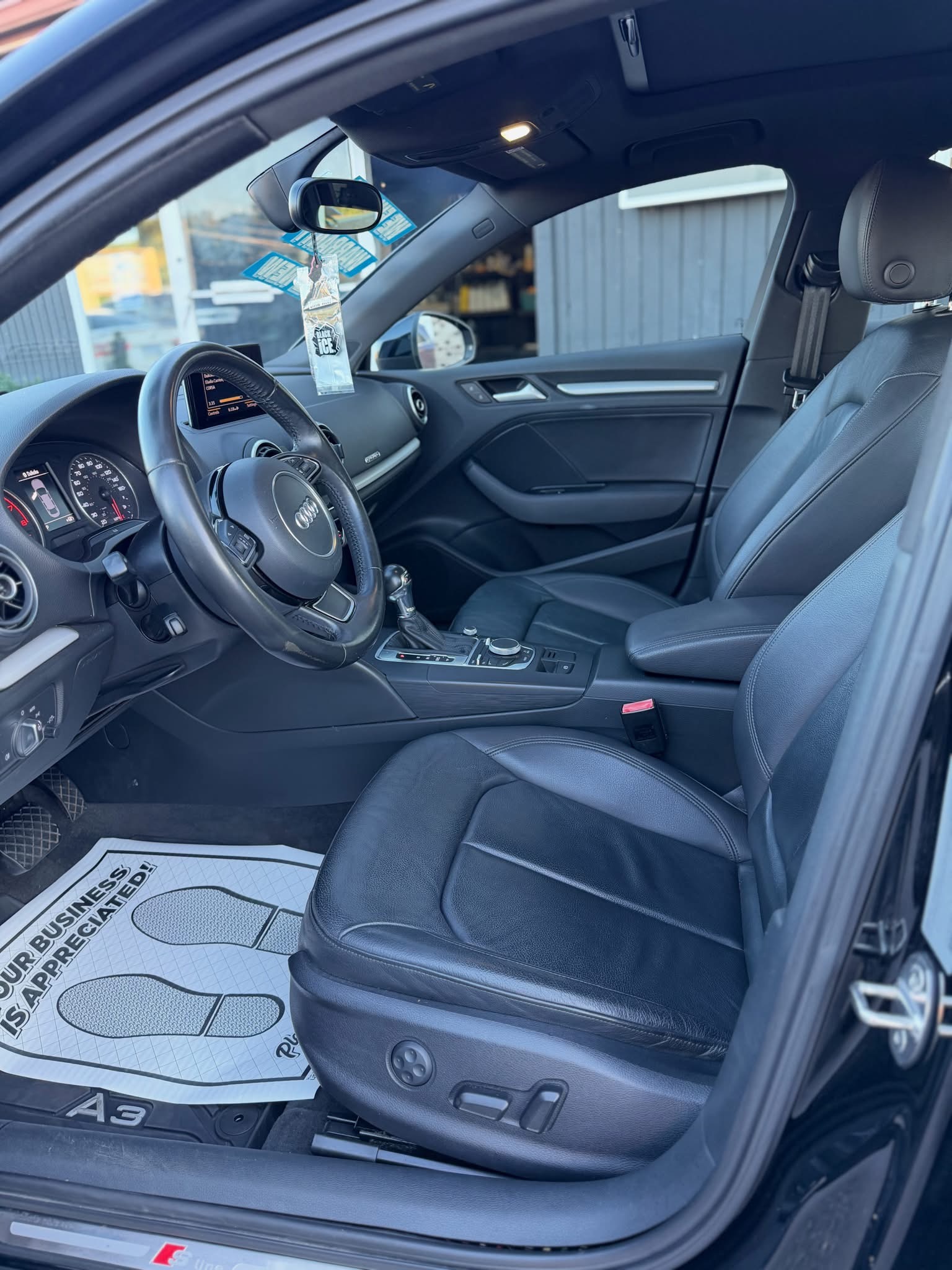 2015 Audi S3 Premium Plus photo 9