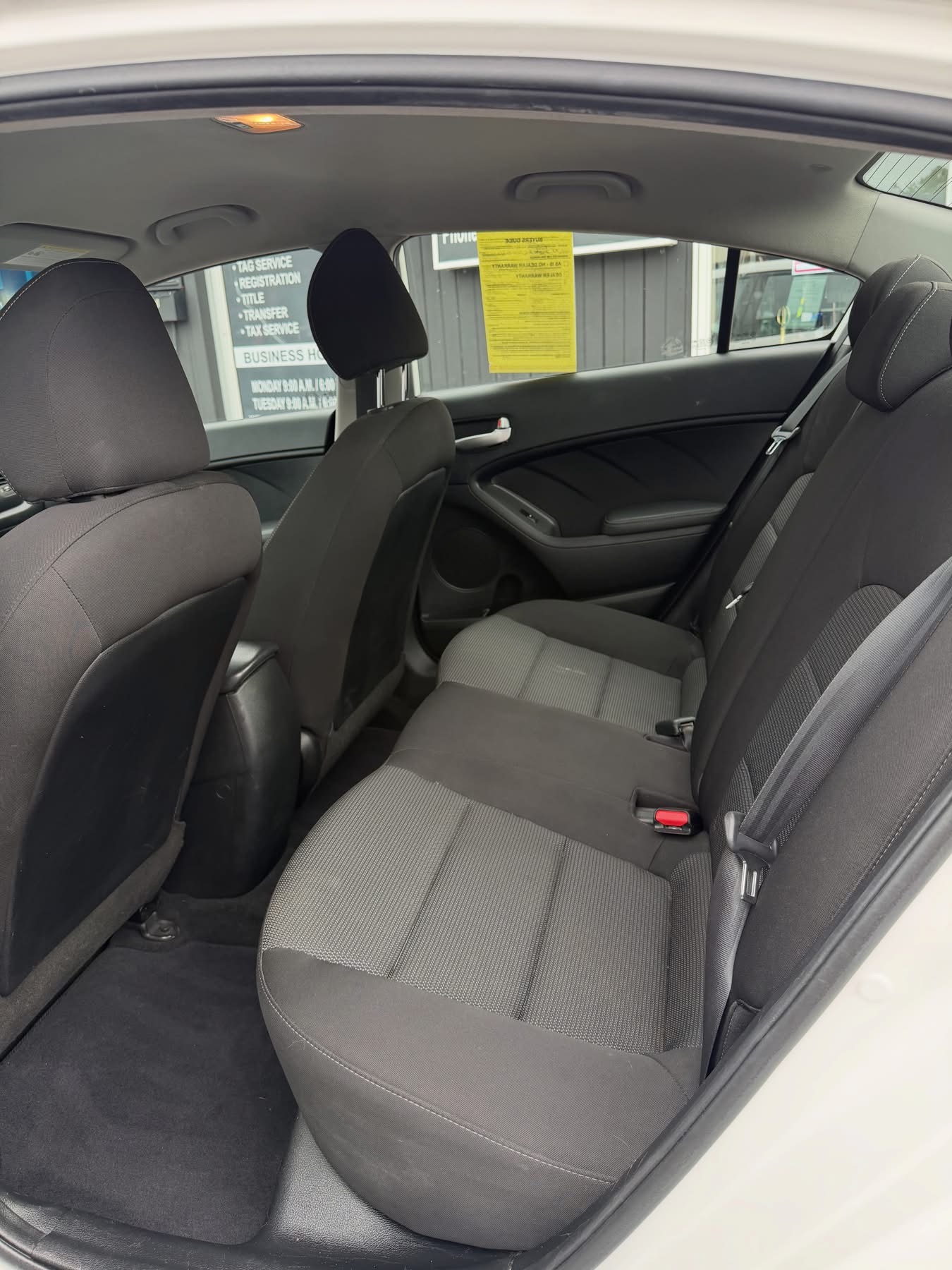 2018 Kia Forte LX Base photo 8