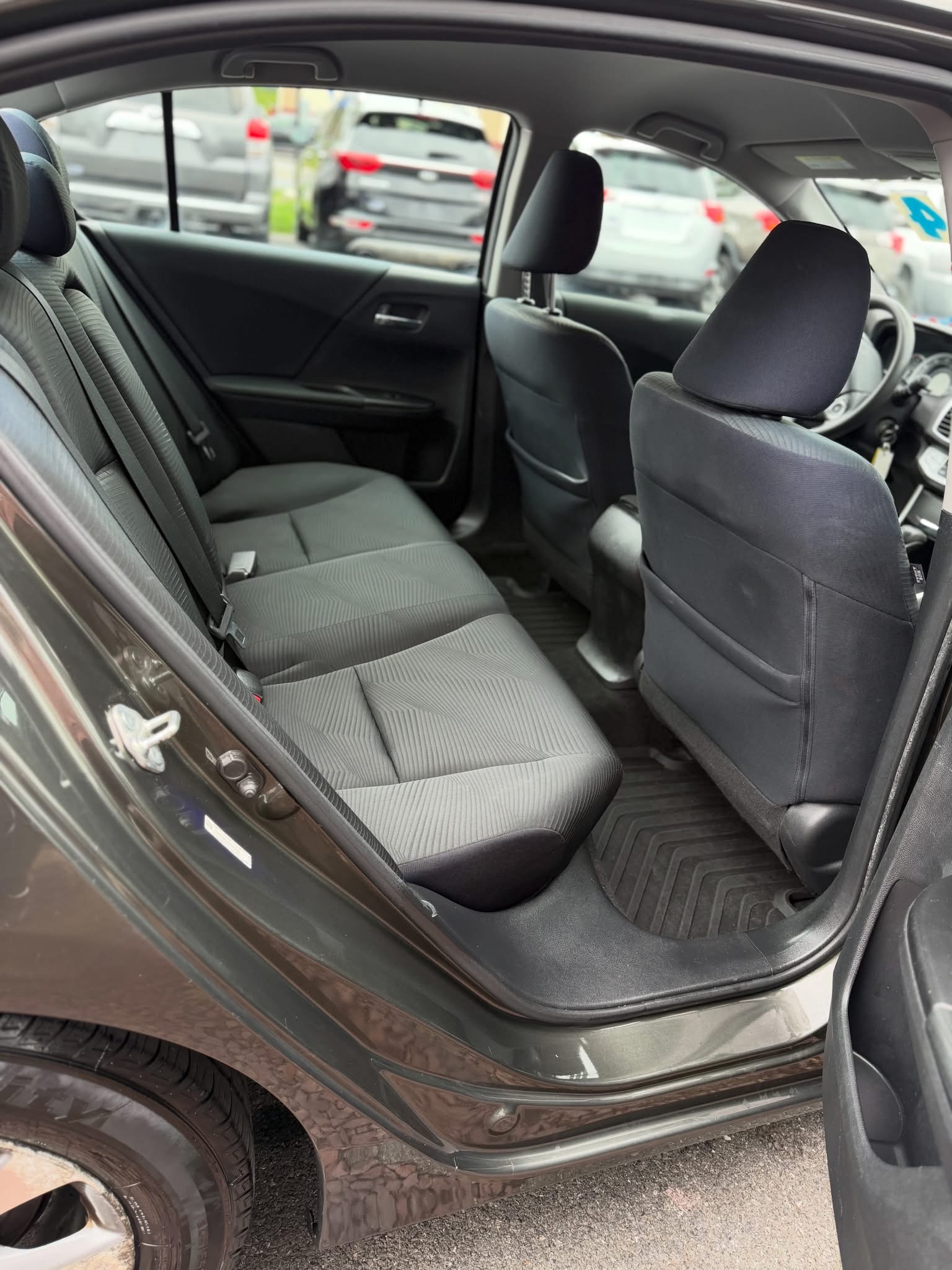 2014 Honda Accord LX photo 9